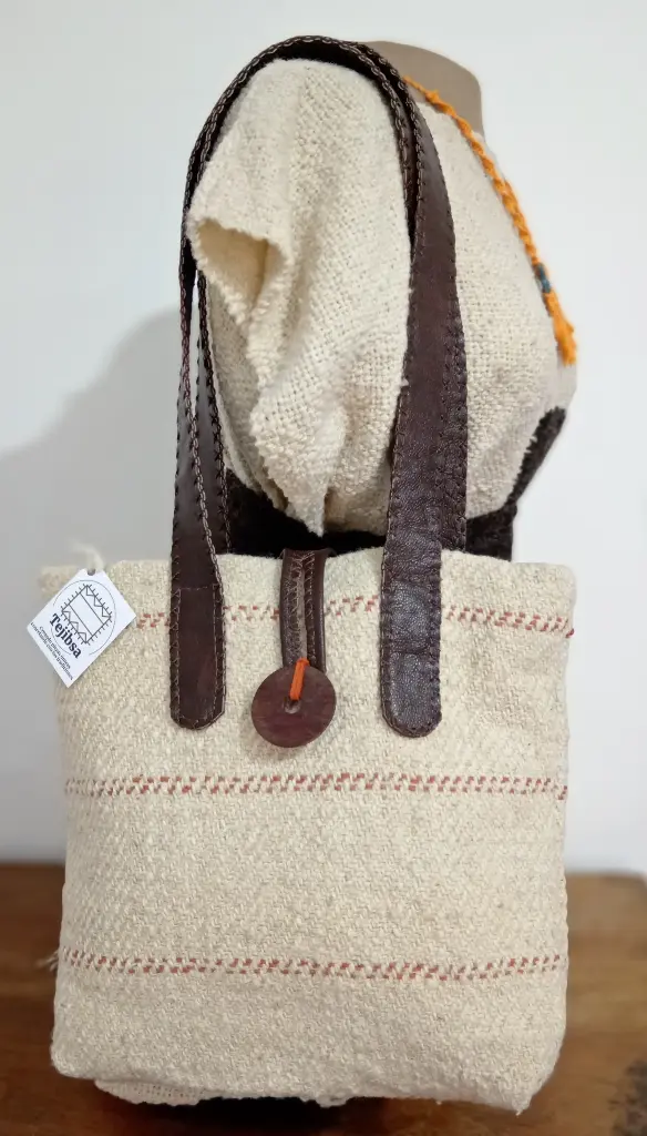 Bolso rústico Andino – Lana de oveja y cuero artesanal
