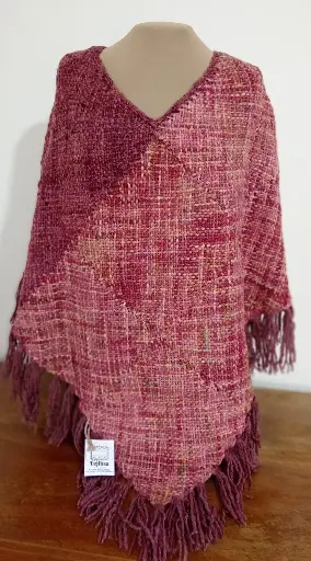 [VPC029] Poncho Rosa de Altura – Lana de oveja teñida artesanalmente